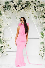 Load image into Gallery viewer, MACEY HALTER BOW FISHTAIL DRESS