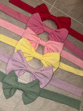 Load image into Gallery viewer, FLOWER GIRL BOW BELTS
