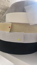Load image into Gallery viewer, CRYSTAL BUCKLE BELT