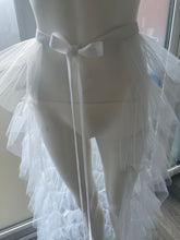 Load image into Gallery viewer, MARIA RUFFLE MAXI
