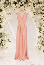 Load image into Gallery viewer, HOLLY TWIST SHOULDER LOOSE FISHTAIL