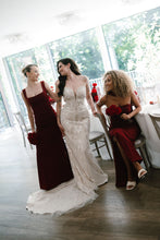 Load image into Gallery viewer, ELOISE SQUARE NECK BACKLESS BOW DRESS