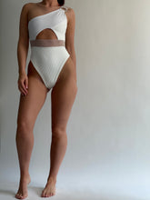 Load image into Gallery viewer, WHITE ONE SHOULDER PANEL ELASTIC SWIMSUIT.