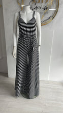 Load image into Gallery viewer, STRIPE JUMPSUIT (8/10)